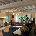 Les Maisons De Marie Manerbe