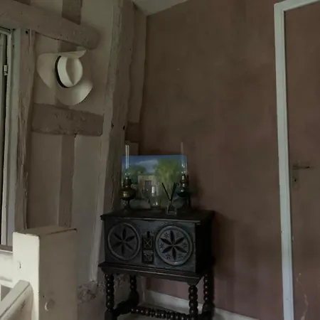 Les Maisons De Marie Holiday home Manerbe