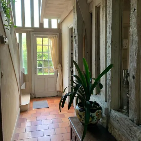 Les Maisons De Marie