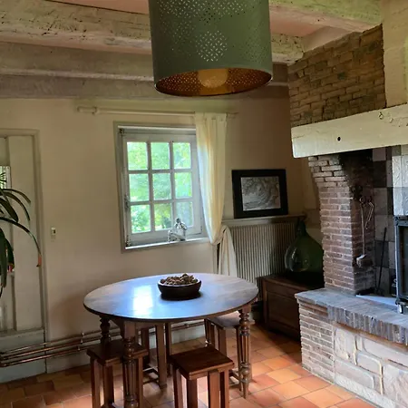 Les Maisons De Marie Holiday home *