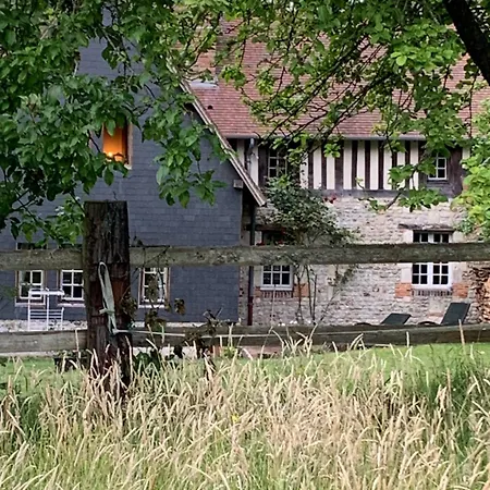 Les Maisons De Marie