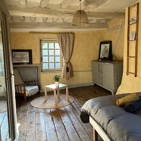 Les Maisons De Marie * Manerbe