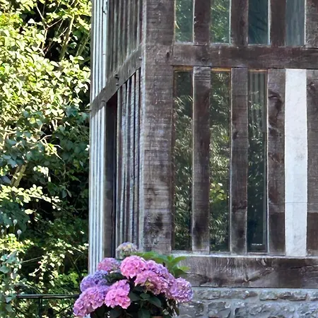 Les Maisons De Marie Manerbe