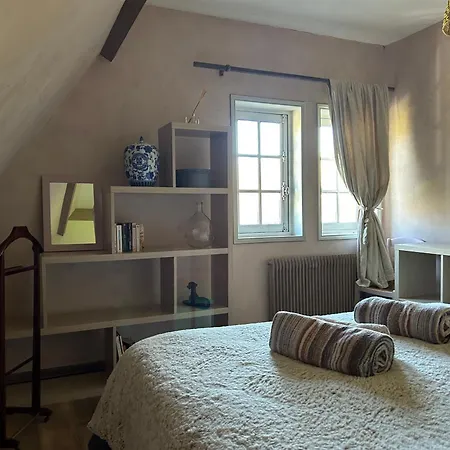 Les Maisons De Marie * Manerbe