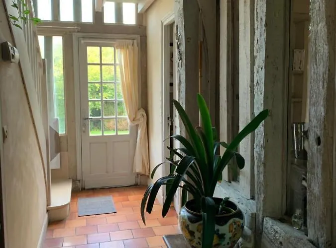 Les Maisons De Marie