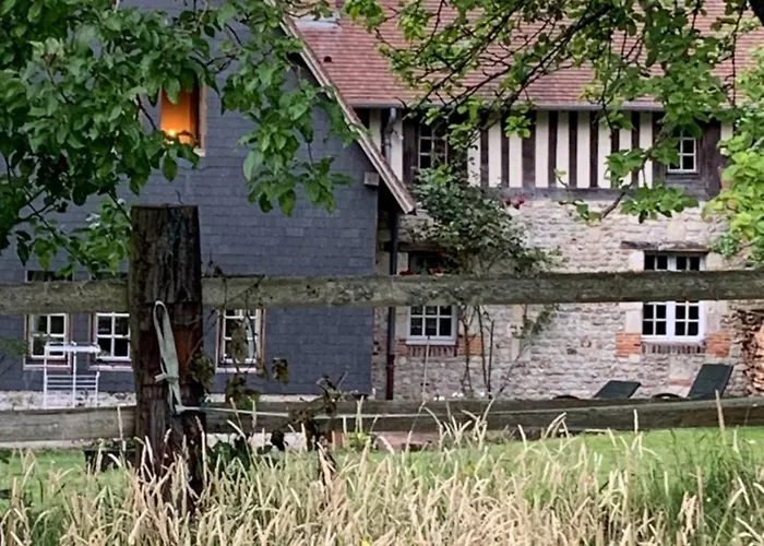 Les Maisons De Marie