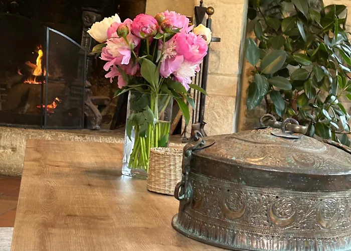 Les Maisons De Marie Manerbe